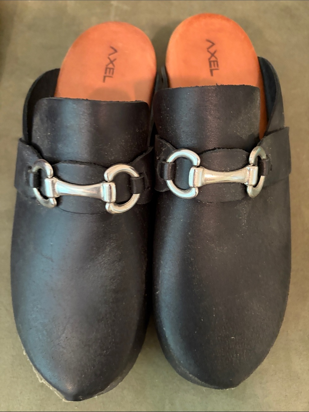 AXEL Black Leather Slip-On Loafers with Silver Bit
